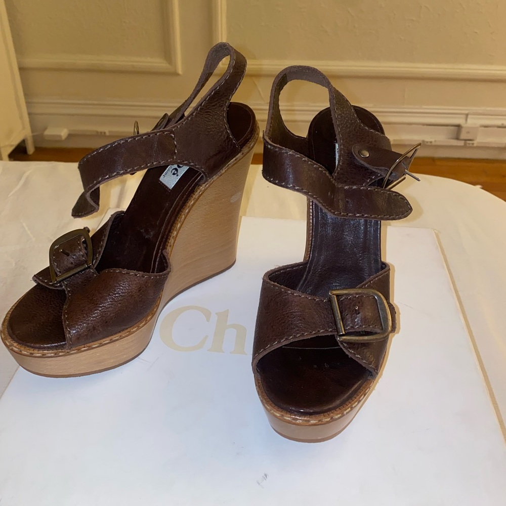 Beautiful Chloe shoes in 37 1/2